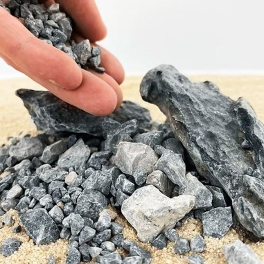 Wio Grey Chip Accent 750g - Mini Pietre Grigie...